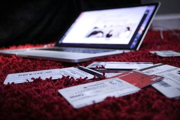 Comment commander en ligne des produits de pharmacie en toute sécurité